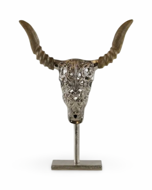 Bull Skull Graverat Trä På Standard 27 Cm